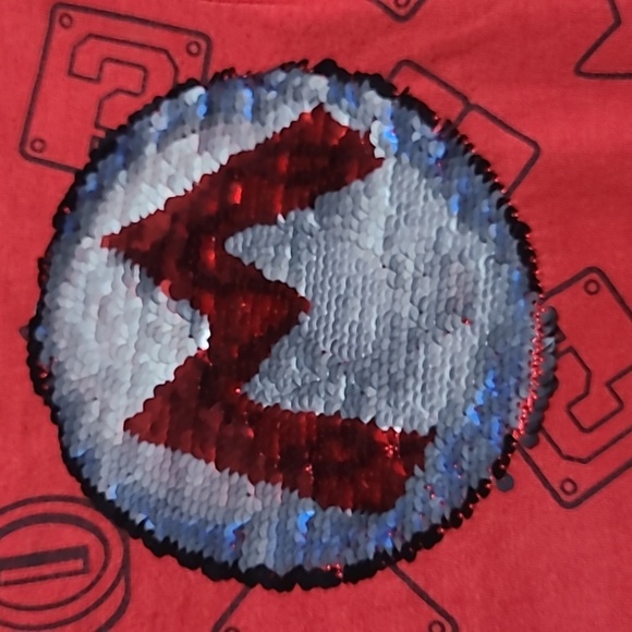 Super Mario Bros Tshirt - Picture 4 of 6